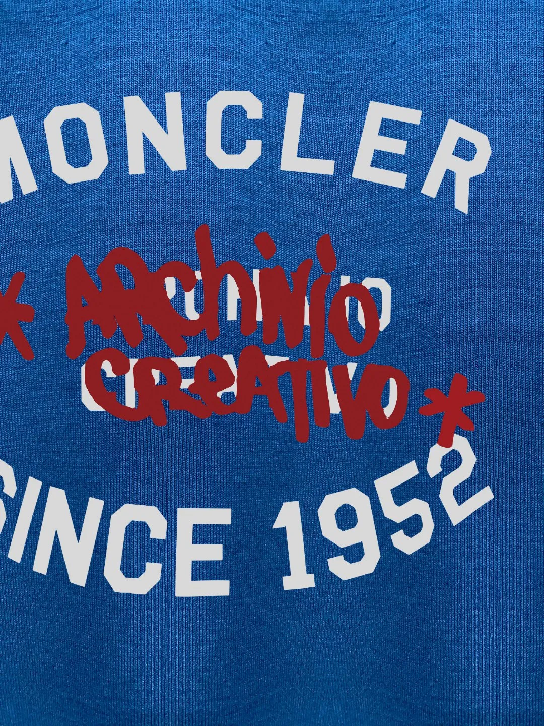 Moncler T 26s New Arrival Supima 210 ， ， + ， ， ， ， ， Breathable， ！ ， ， ，Series ， 5 ， ， 100 ， 1% . Versatile， 。 Breathable， ：White// /Light Green /Khaki / /Black Sizes：M-3XL Size ：178-130 L